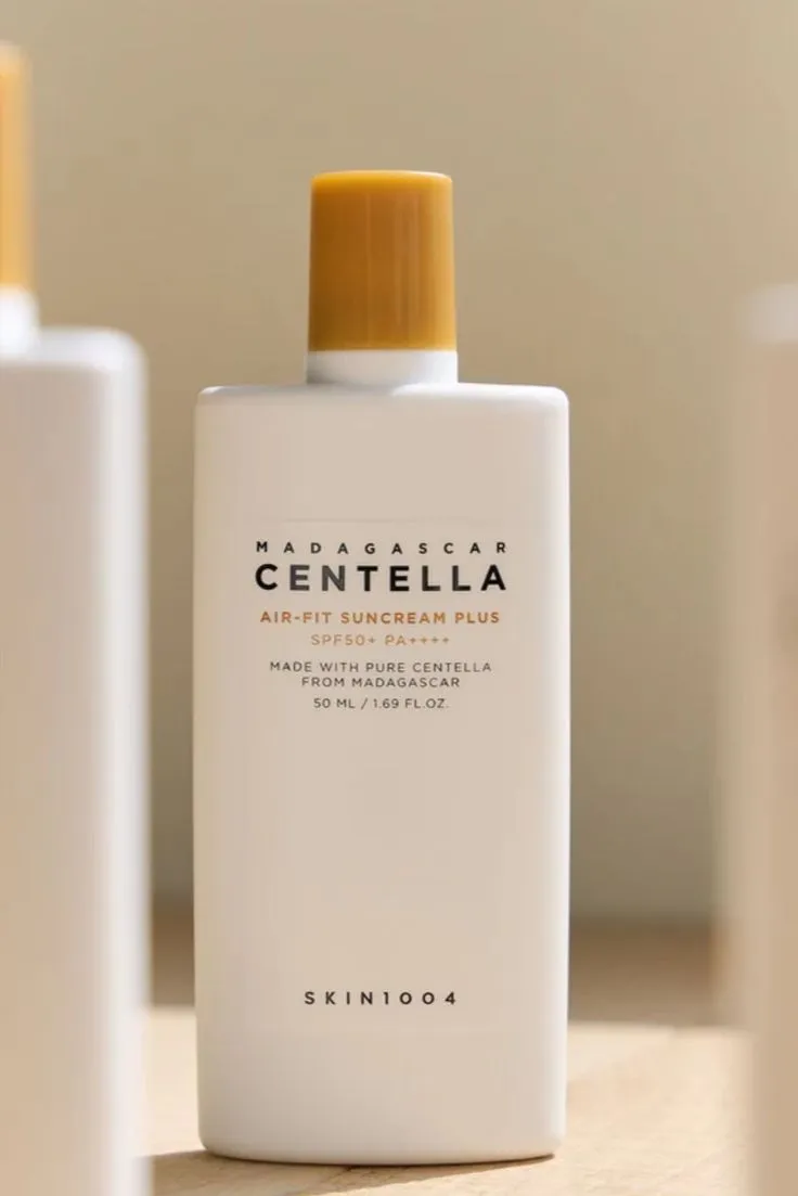 Skin 1004 Madagascar Centella Air-Fit Sun Serum SPF50+ 50ml