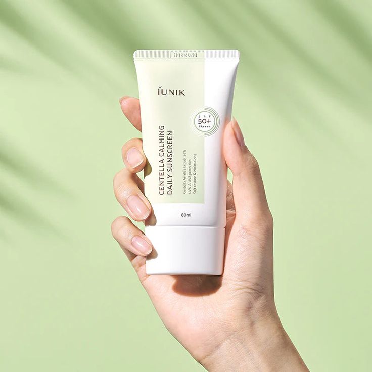 iUNIK - Centella Calming Daily Sunscreen Size: 60m