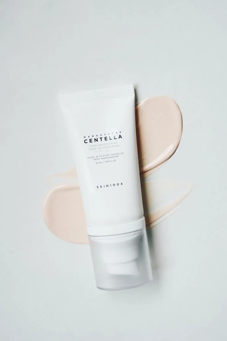 SKIN1004 Madagascar Centella Tone Brightening Tone-Up Sunscreen SPF50+ PA++++ 50ml